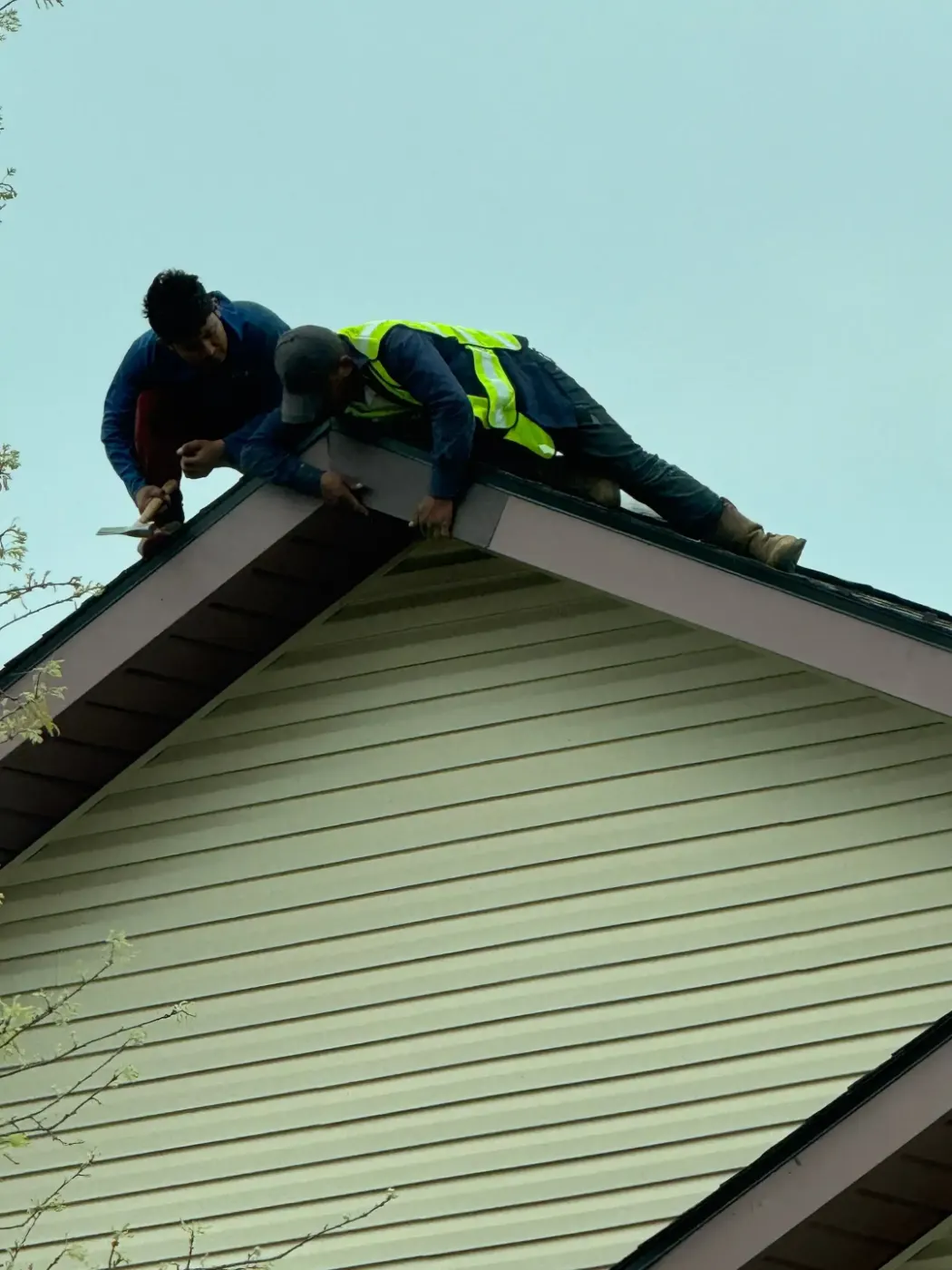Tarping and dry-in on a Gosport commercial roof